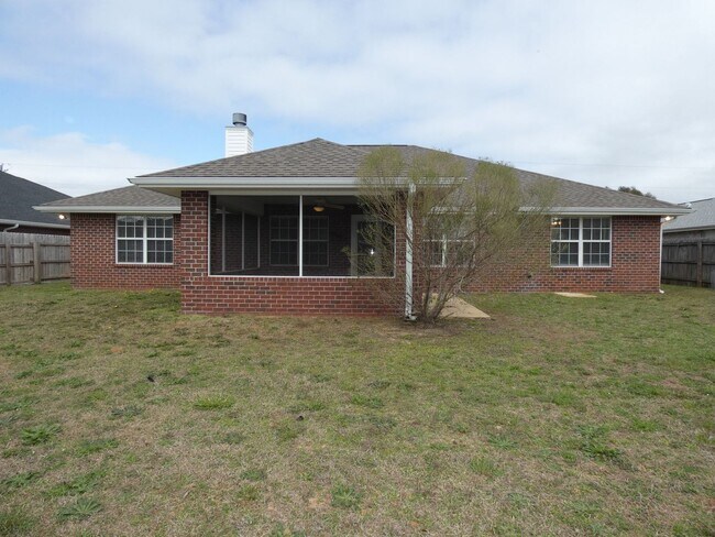 Building Photo - 4 Bedroom in Spencer Oaks Subdivision
