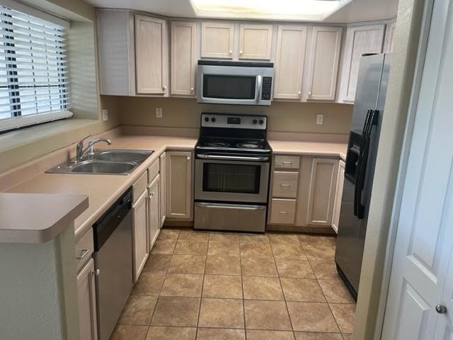 Building Photo - 5665 W Galveston St