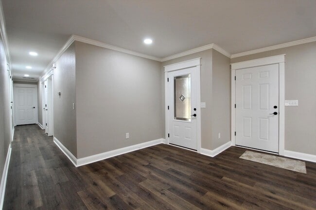 Building Photo - 4052 Randi Rd