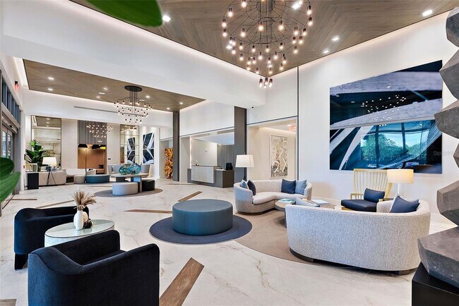 Building Photo - 301 1st St S