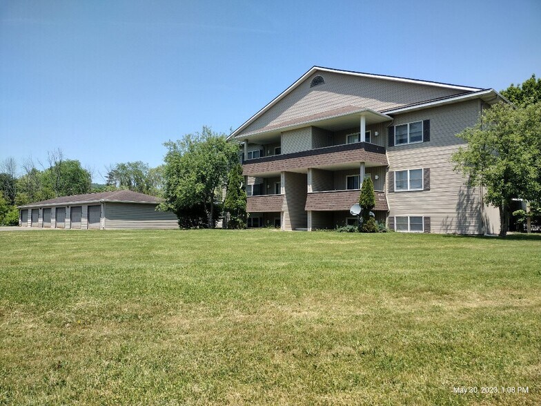 Endeavor Creekside 100102 Creekside Dr Painted Post NY 14870