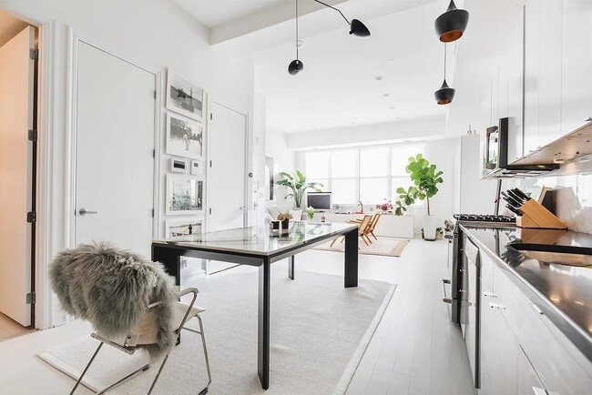 Building Photo - 101 Wyckoff Ave