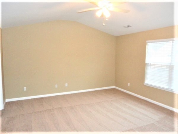 Building Photo - 2626 Dutch Grove Cir