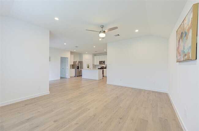 Building Photo - 30231 Belgrade Pk Ln