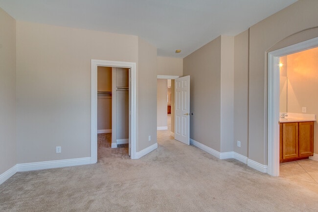 Building Photo - Spacious MacDonald Ranch Home with Two Primary Bedrooms & Loft