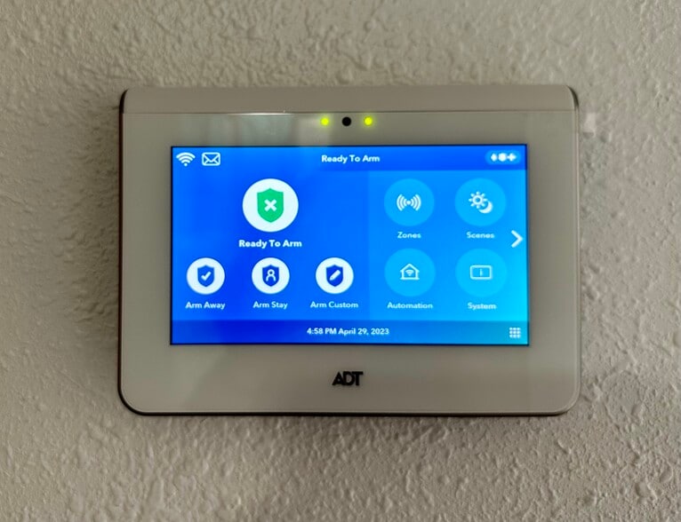 Alarm system - 824 2nd St SW