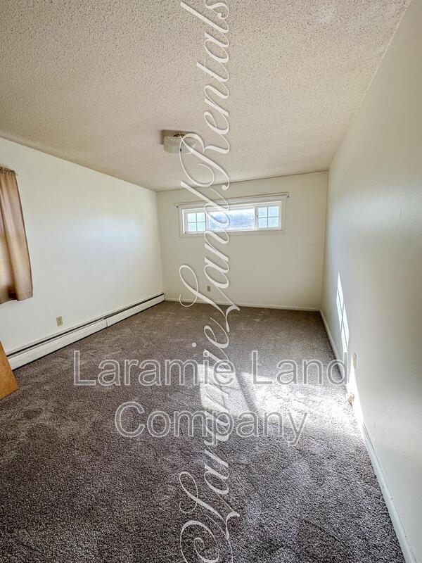 Building Photo - 1453 N 5th St