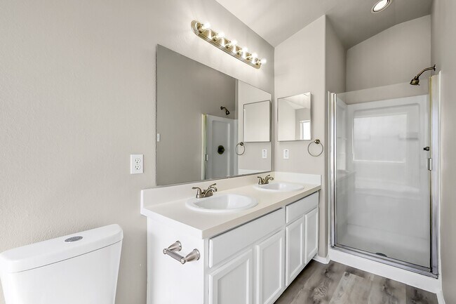 Building Photo - 3139 Lodgemist Ln