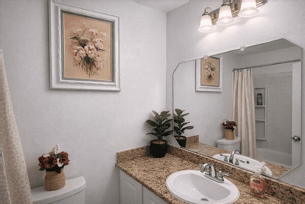 Building Photo - 8223 Swan Meadow Ln