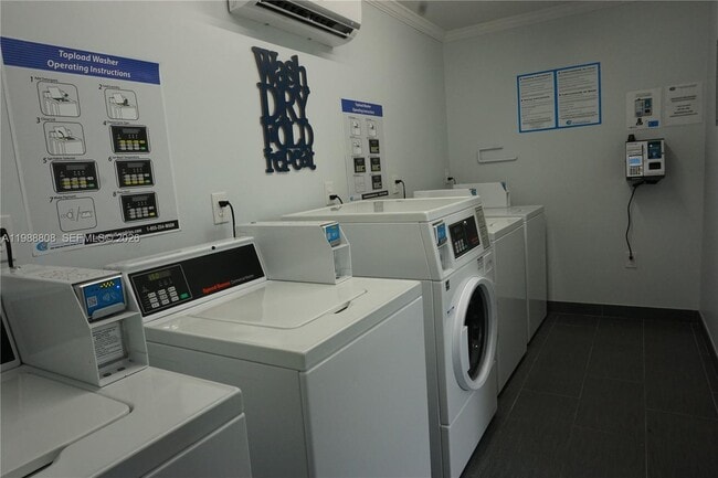 Building Photo - 7701 SW 55th Ave