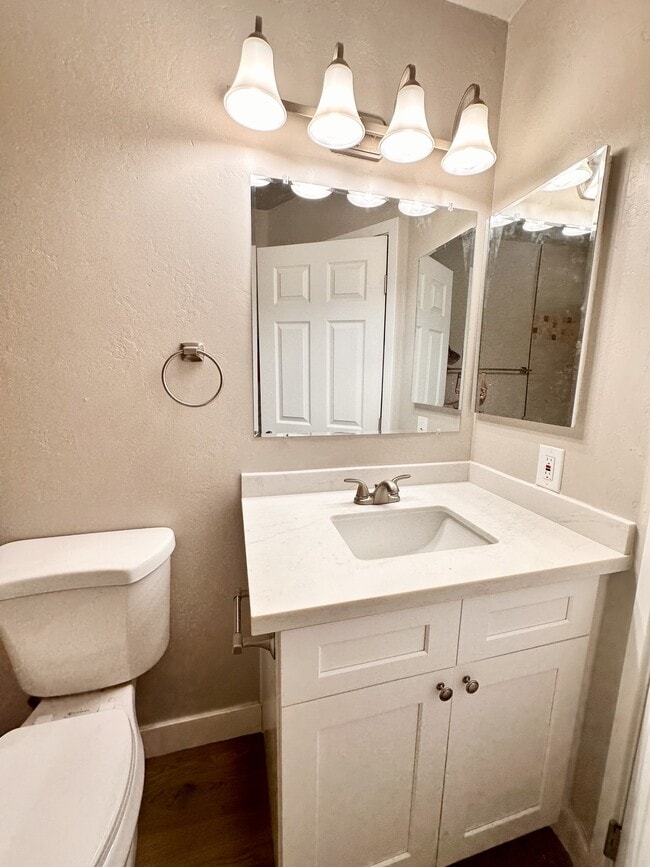 Building Photo - 11904 Rocky Home Dr