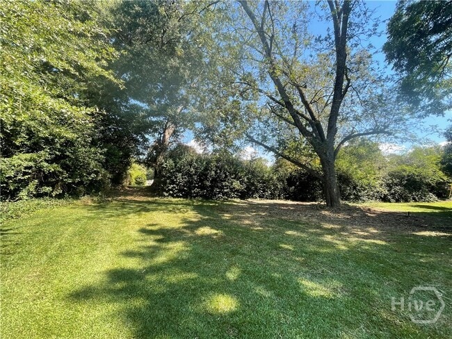 Building Photo - 66 Cleveland Ave