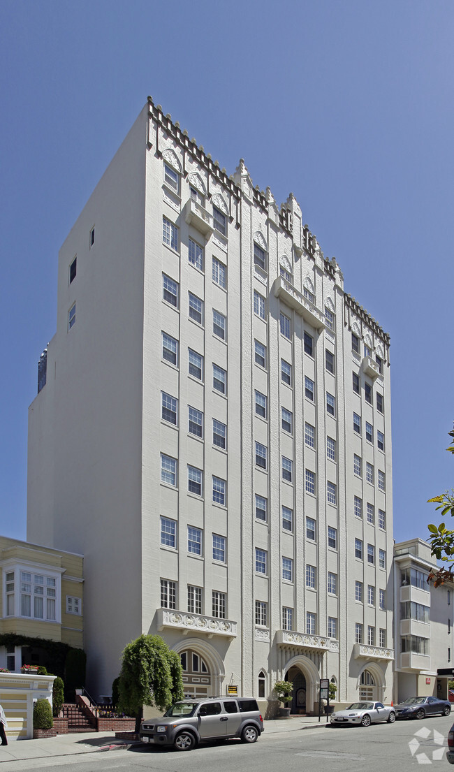 Primary Photo - Pacific Heights: Expansive 2nd Floor Flat ...