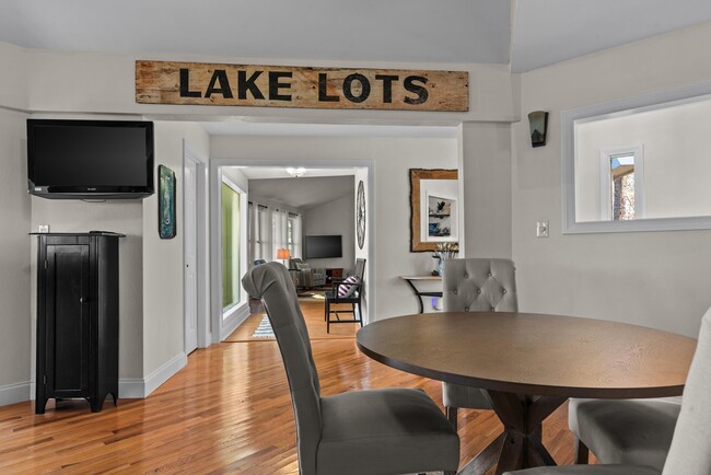 Building Photo - 124 Hoot Owl Ln