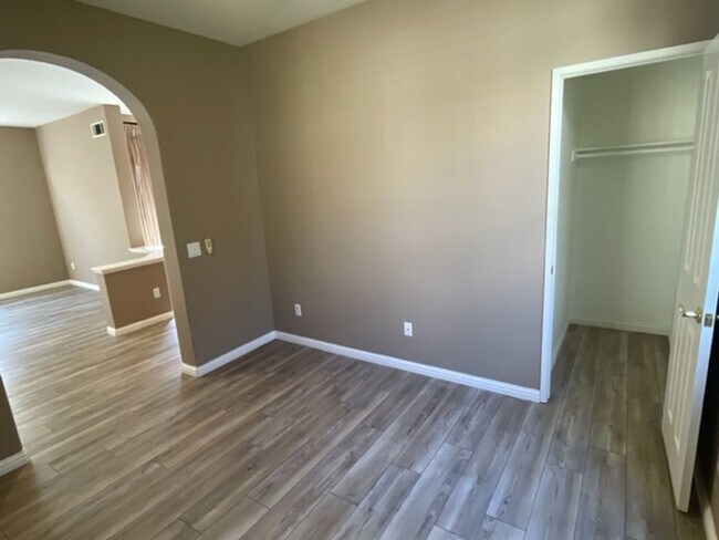 Building Photo - **Coming Soon**3 Bedroom 2 Bath Home in th...