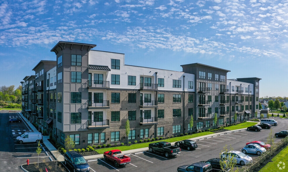 Caldera House 20 Olentangy Meadows Dr Lewis Center OH 43035