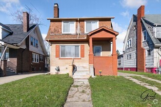 Building Photo - 2 bedroom $1300