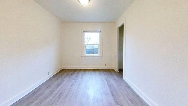 Building Photo - $600 Move In Credit! Charming Country Home in Silver Creek