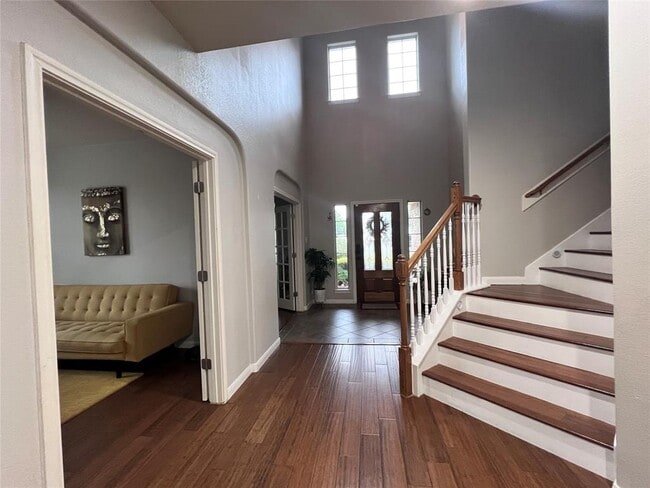 Building Photo - 3604 Pine Needle Cir