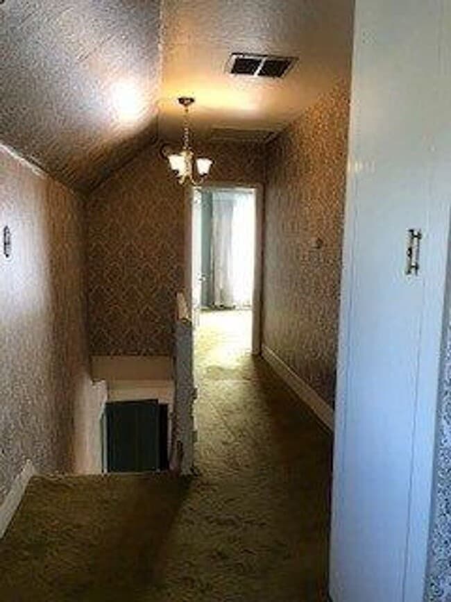 Building Photo - FALK 1