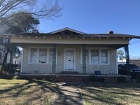 Building Photo - 416 Thompson Ave