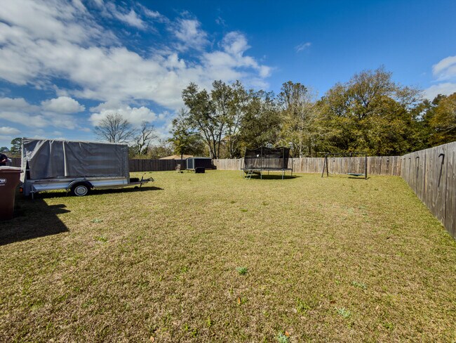 Building Photo - 8616 Tarsus Dr