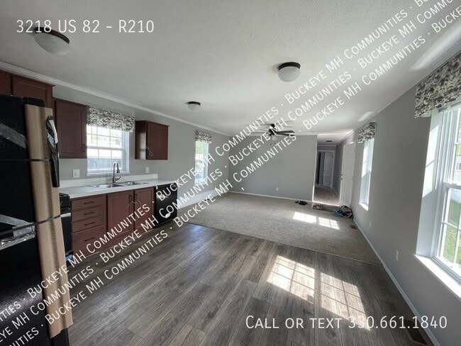 Building Photo - 3218 OH-82