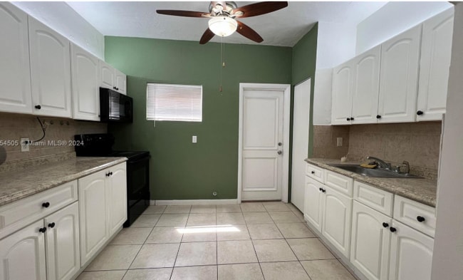 Building Photo - 113 NW 35th St