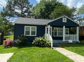 Building Photo - 615 Washington St