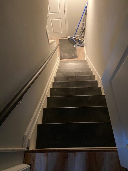 Building Photo - 8011 Stratman Rd