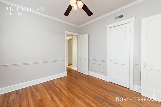 Building Photo - 814 E 43rd-5