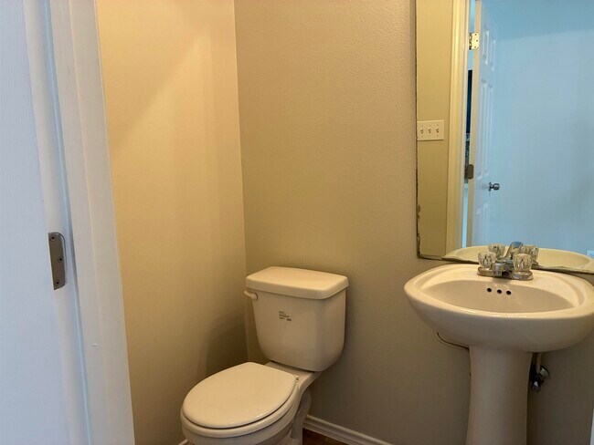 Building Photo - 5402 Marcella Ave