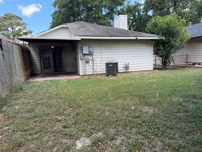 Building Photo - 11050 Rainbow Glen Dr