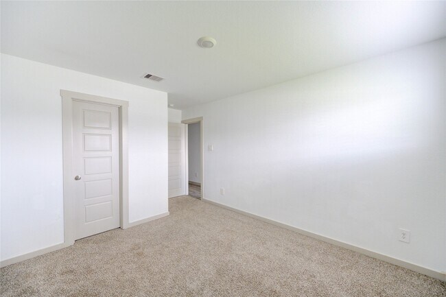 Building Photo - 1826 Sandy Trail Ln