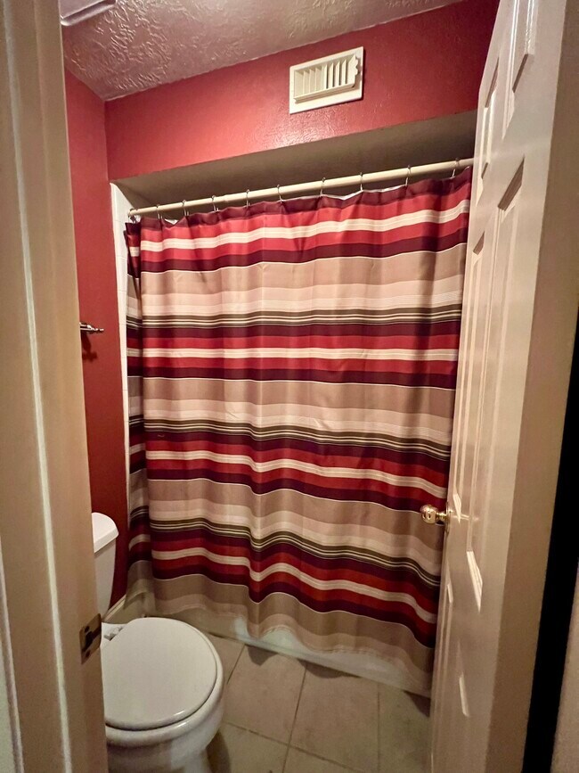 Building Photo - 12803 Birch Falls Rd