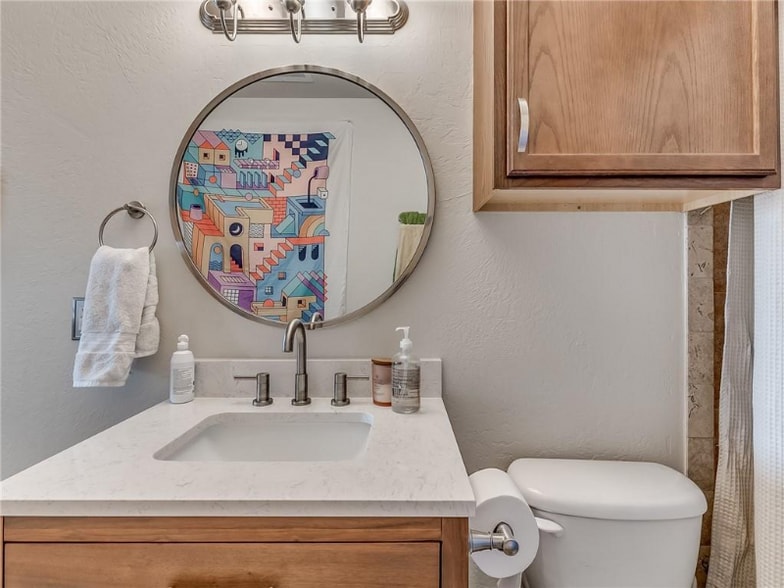 Building Photo - 1320 12th Ave SE