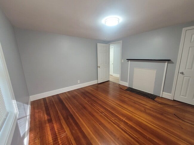 Building Photo - 237 Colburn St