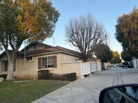 Building Photo - 4502 Pebble Creek Dr