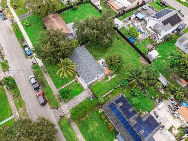 Building Photo - 1320 NE 210th Terrace