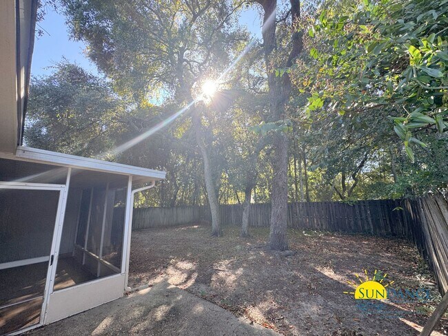 Building Photo - 130 Wright Cir
