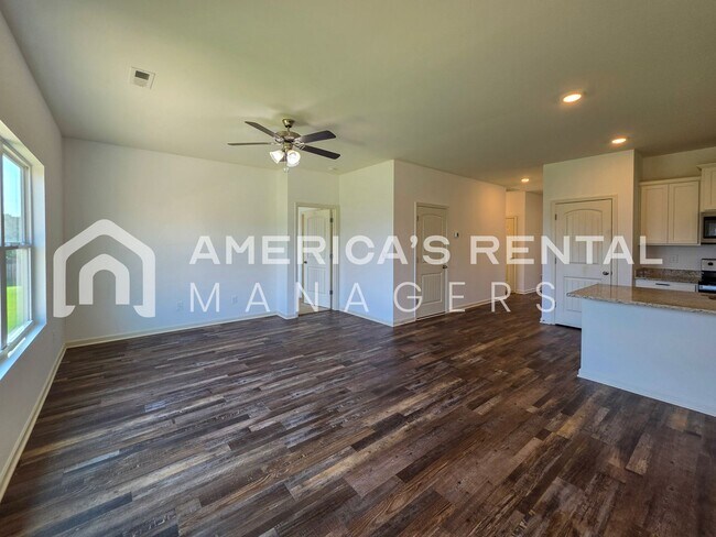 Building Photo - Home for rent in Rosser Farms!