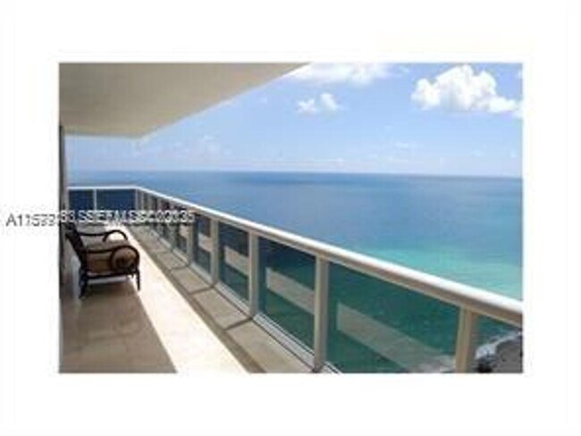 Building Photo - 1830 S Ocean Dr