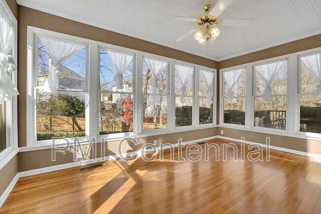 Building Photo - 120 Creekside Park Dr