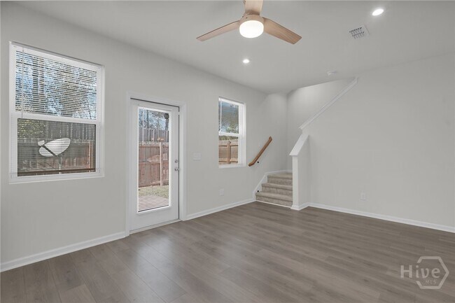 Building Photo - 124 Benelli Dr