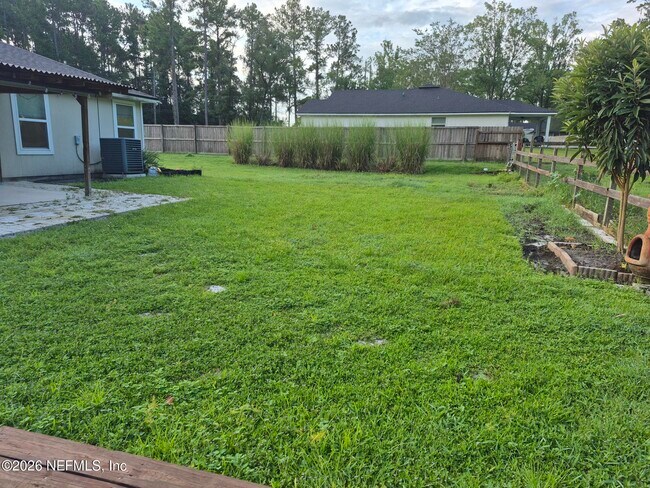 Building Photo - 6806 Old Middleburg Rd S
