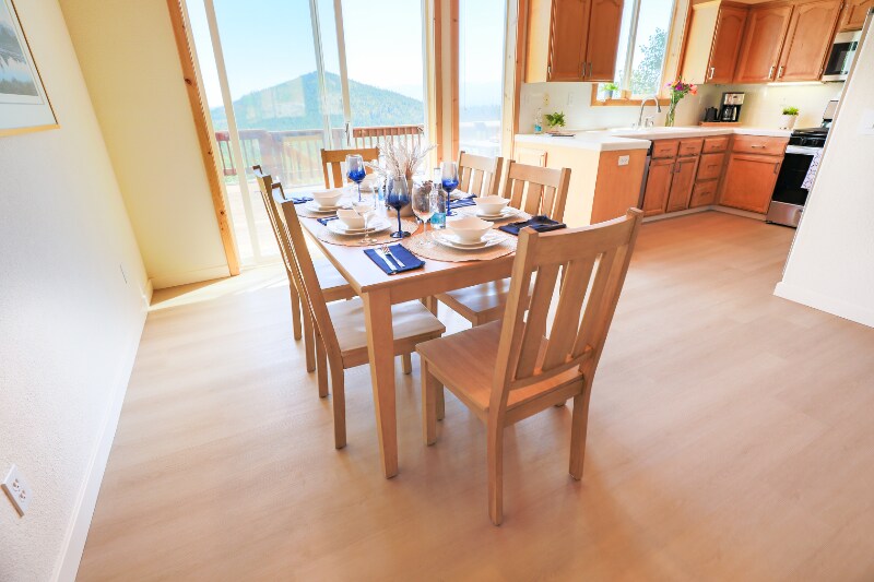 Building Photo - 12996 Oberwald Way
