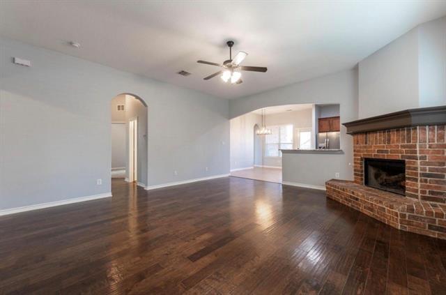 Building Photo - 1321 Ocotillo Ln