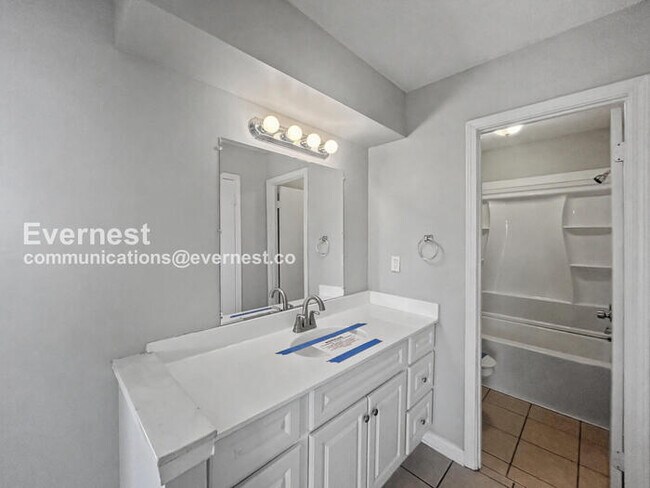 Building Photo - 6270 Jamestown Dr