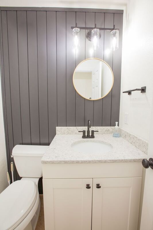 Building Photo - 8204 Tavaros Dr