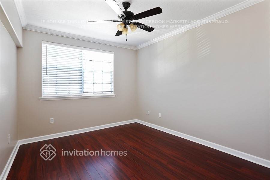 Building Photo - 14004 SW 154th St